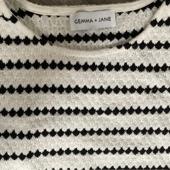 2pc. Knit set - Picture 2 of 13